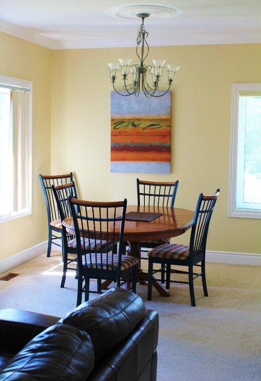 Highlands Four Season Resort Calabogie Ruang foto