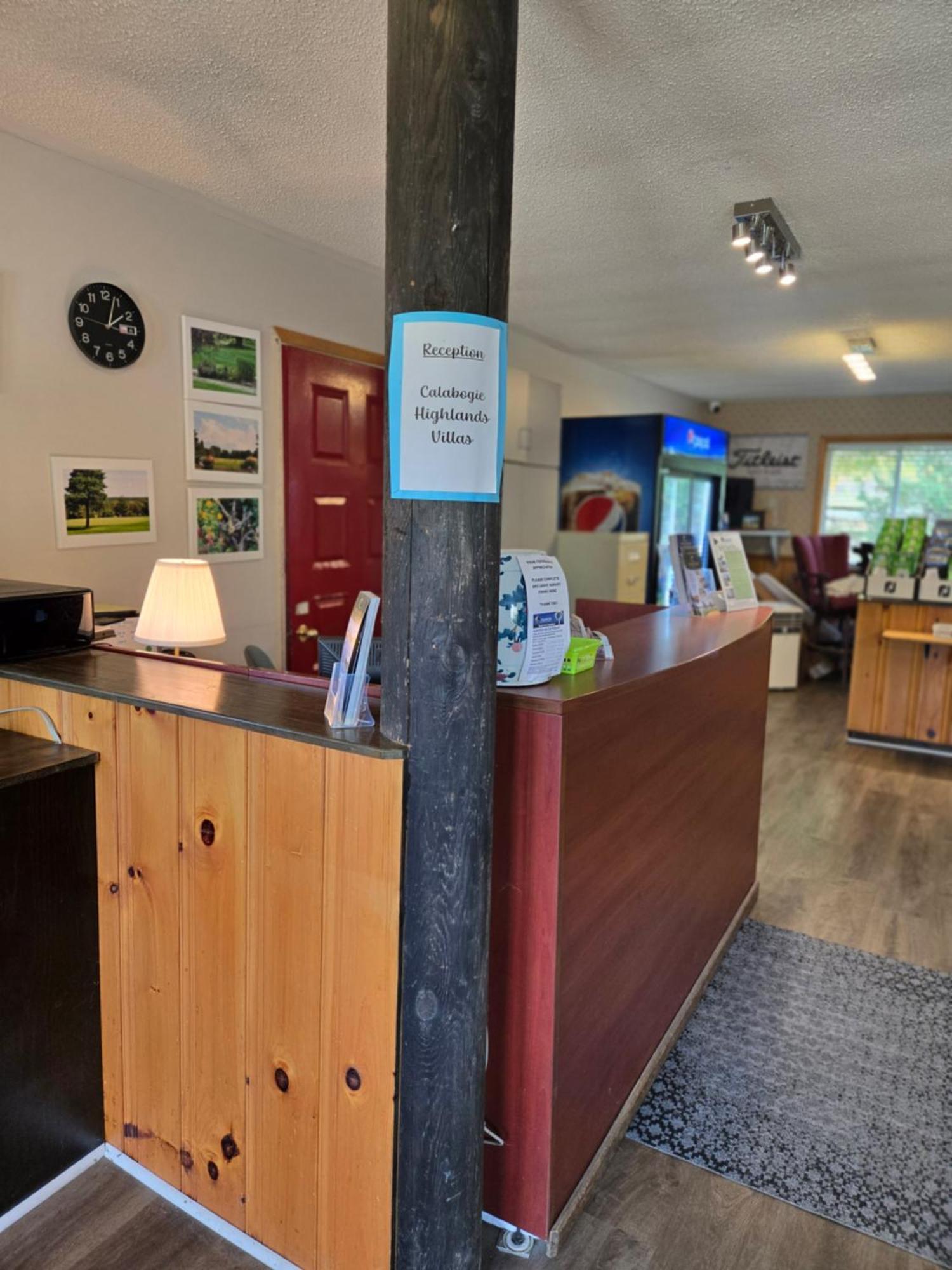 Highlands Four Season Resort Calabogie Bagian luar foto